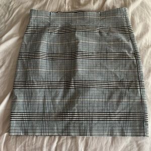 3 FOr 15$ dynamite skirt checkered